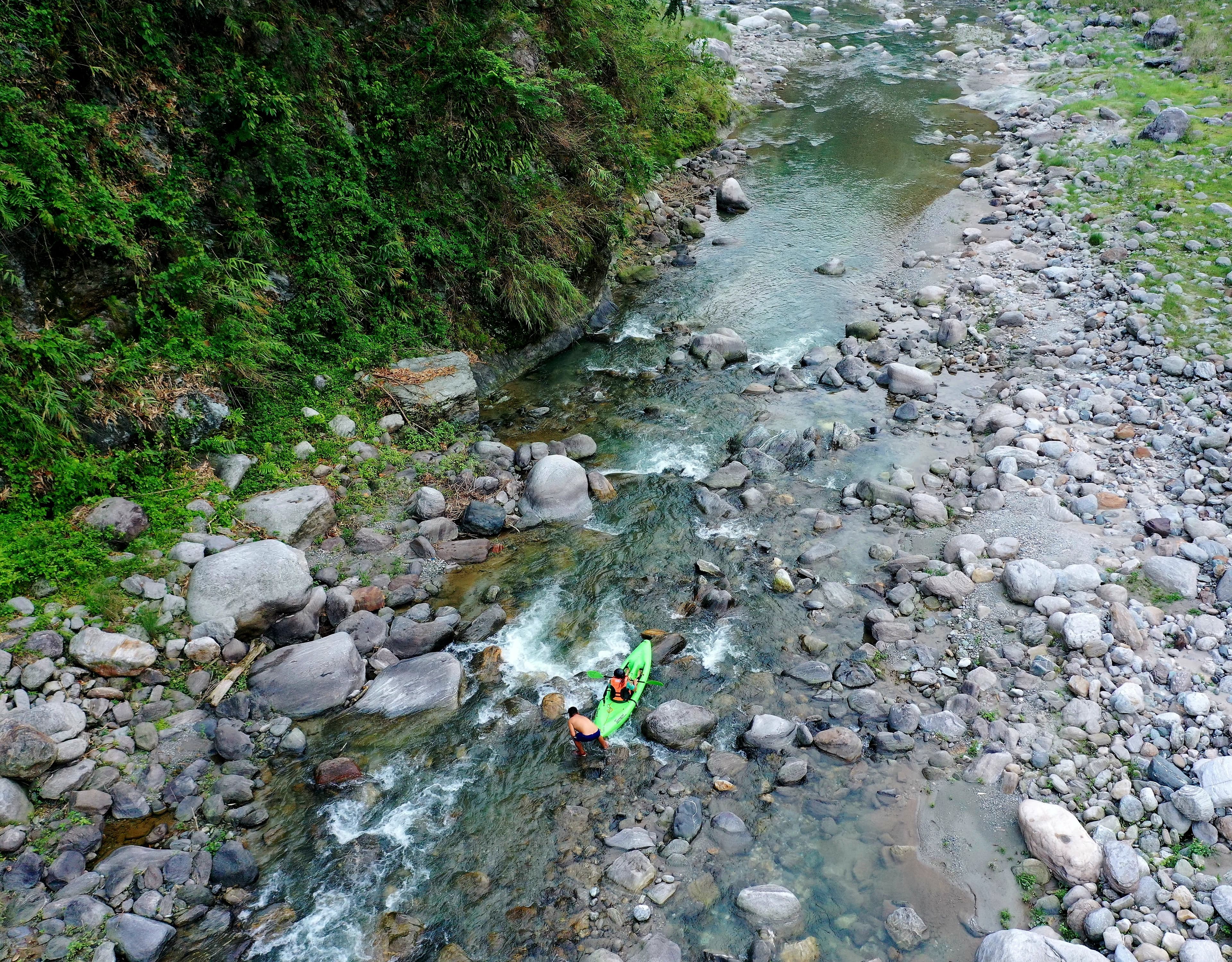 Dovan Kayaking